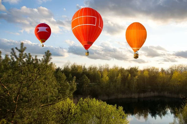 Balonlar Çok Güzel Uçar Spor Retro Balonlar Güzel Bir Şekilde — Stok fotoğraf