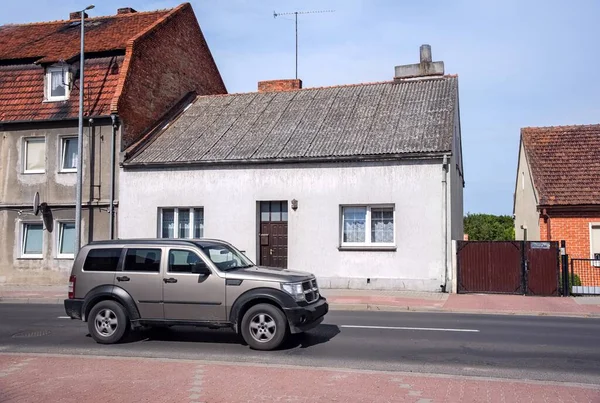 Wohngebäude Europas Der Nähe Der Straße — Stockfoto