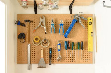 depolama için kavanozlar asılı üst raf ile günlük araç panel