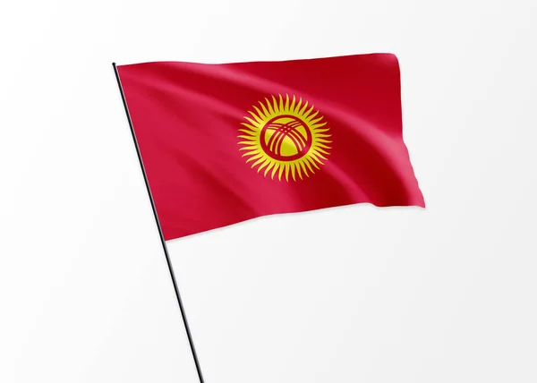 Kirgizstánská Vlajka Vlaje Vysoko Izolovaném Pozadí Kirgizstánský Den Nezávislosti — Stock fotografie