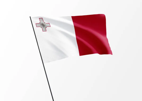 Σημαία Μάλτας Που Κυματίζει Ψηλά Στο Απομονωμένο Υπόβαθρο Ημέρα Ανεξαρτησίας — Φωτογραφία Αρχείου