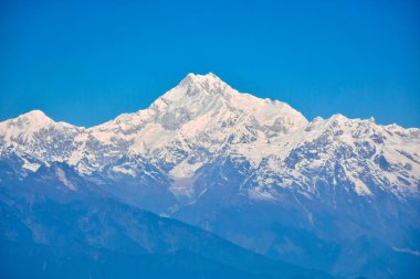 Sikkim 'den Kanchenjunga Dağı' nın panoramik ve görkemli manzarası