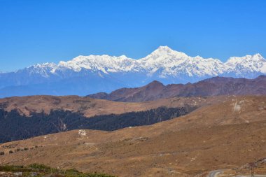 Sikkim 'den Kanchenjunga Dağı' nın panoramik ve görkemli manzarası