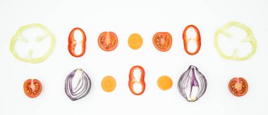 Beyaz arka planda taze sebze koleksiyonu