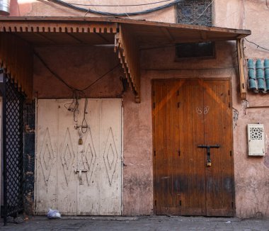 Şehir meydanında. Marakeş, Fas 'ta.