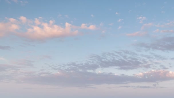 The movement of clouds over the fields of winter wheat in early spring in the vast steppes of the Don. — Stock Video