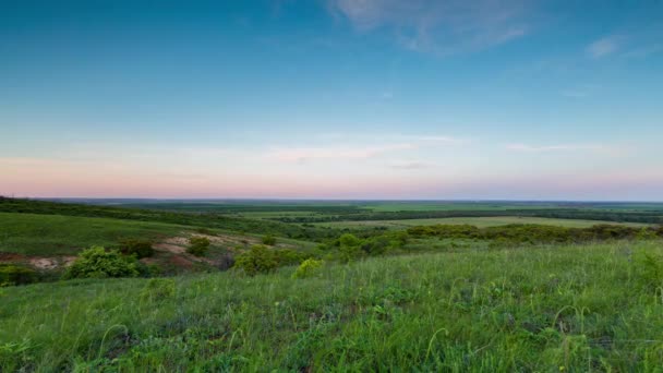 Sonnenuntergang in der Steppe von Don — Stockvideo