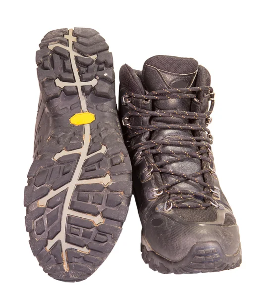 Zapatos de trekking negros viejos . — Foto de Stock