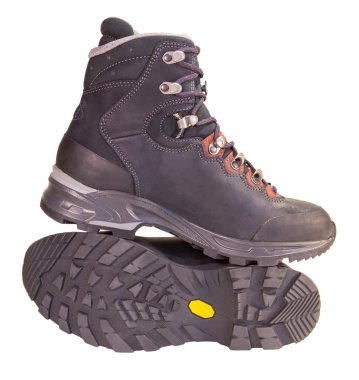 Yeni deri ayakkabı izleme