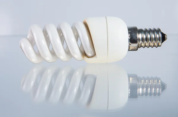 enerji tasarruflu lamba