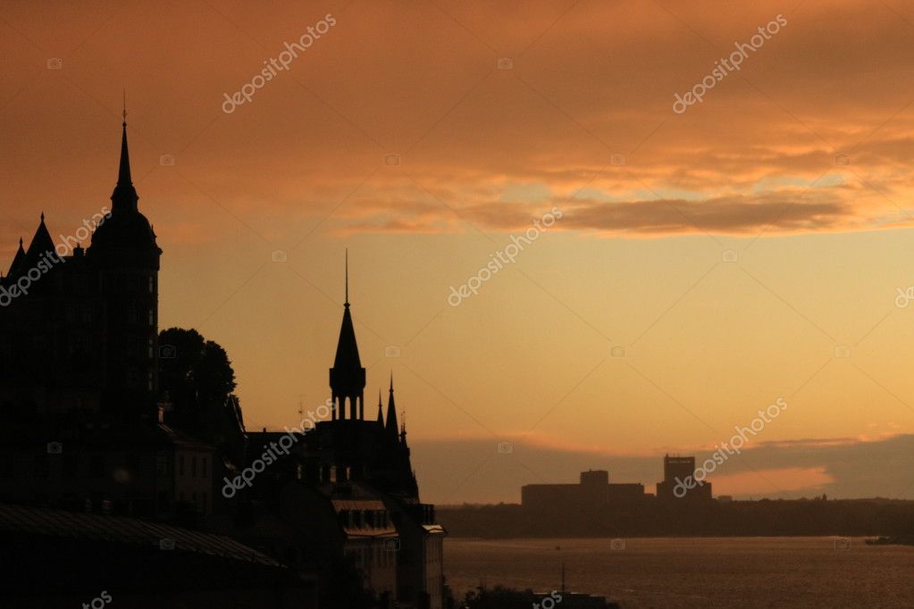 stoyanovska@gmail.com
