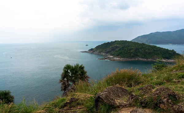 Bordure sud de l'île — Photo