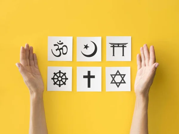 Plano Laico Símbolos Religiosos Resolución Alta Calidad Hermosa Foto —  Fotos de Stock