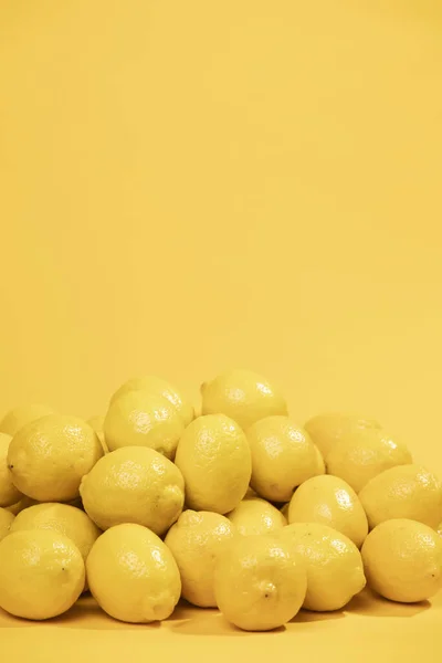 Close Bunch Lemons Copy Space Resolution High Quality Beautiful Photo — Stok Foto