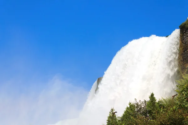 Американская сторона Ниагарского водопада — стоковое фото