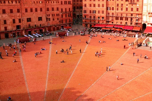 Достопримечательности в Siena Italy, Il Campo — стоковое фото