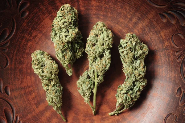 Cannabis Buds Brown Clay Dish Flat Lat Top View Marijuana — Stock Photo, Image