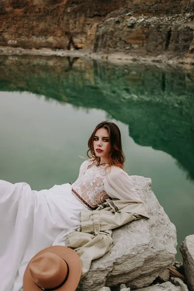 Beautiful Girl White Dress Lying Rocks River — Stock Photo, Image