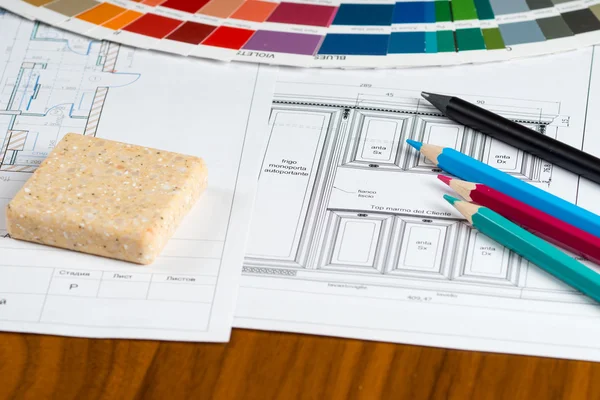 Palet, malzeme örnekleri, kalem ile mutfak proje