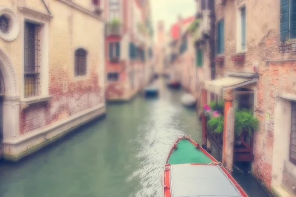 Contexte déconcentré avec le long du canal à Venise — Photo