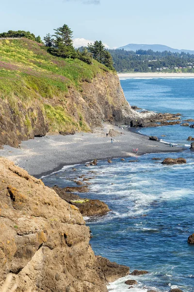 クリフと太平洋とオレゴン海岸の風景 Yaquina Bay Coastline Usa — ストック写真