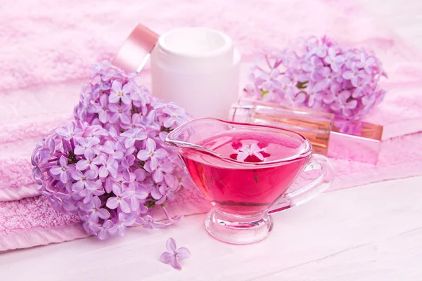 Penting spa dengan lilac — Stok Foto