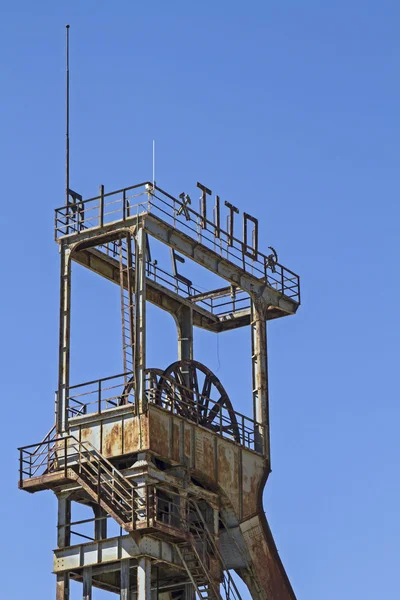 Old shaft tower in Labin — Stock Photo, Image