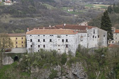 castle in Pazin