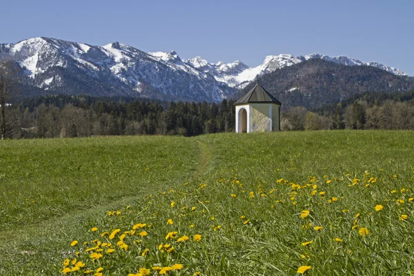 Louka kaple v horním Bavorsku — Stock fotografie