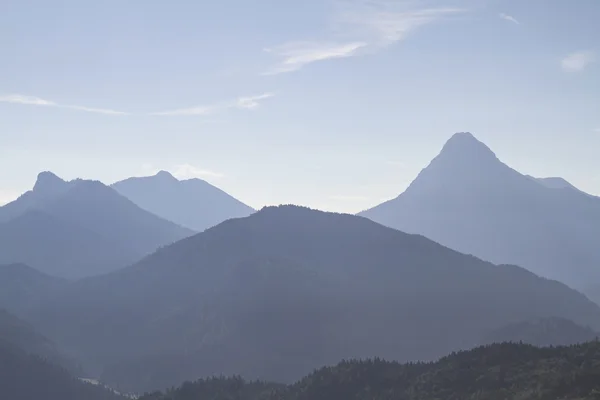 Blick auf die Nordwestseite des Guffert — Stockfoto