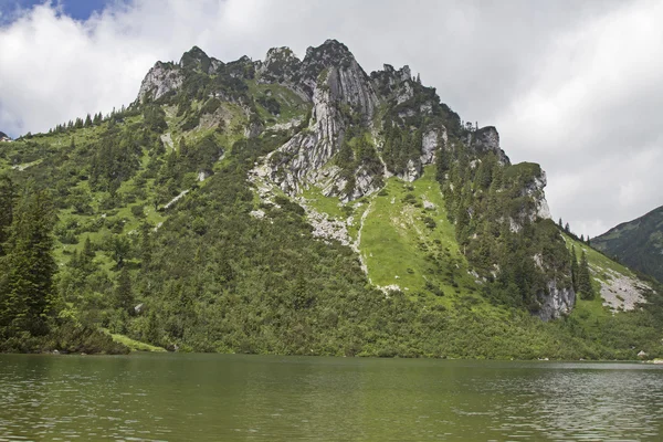 Jezioro Soinsee i góry Ruchenkoepfe — Zdjęcie stockowe