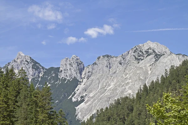 Skupina arnspitze v Tyrolsku — Stock fotografie