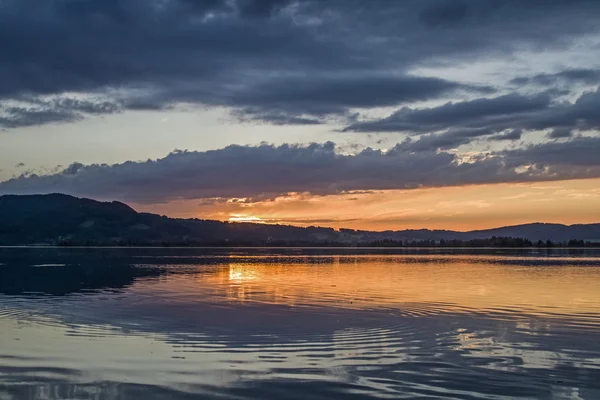 Sonnenuntergang am Kochelsee — Stockfoto