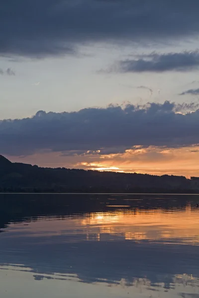 Pôr do sol no Lago Kochel — Fotografia de Stock