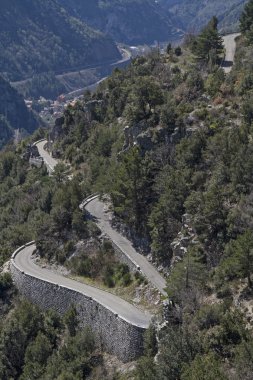 dağ yolundan Alpes-Maritimes