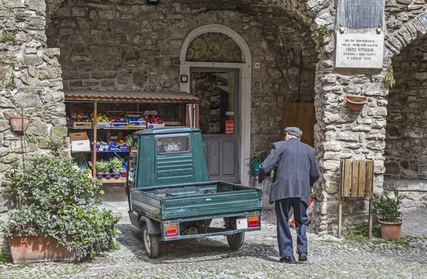 Castel Vittorio