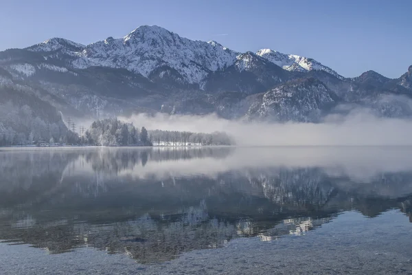 A winter morning at Lake Kochel — Stock Photo, Image