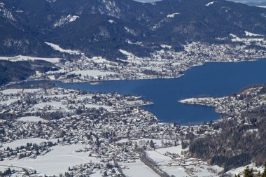 Kışlıklar Tegernsee görünümü
