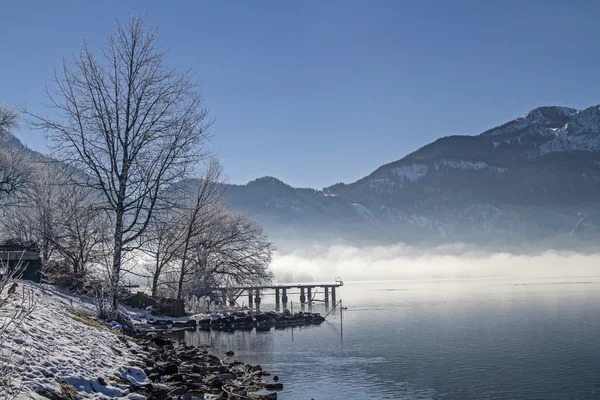 Une matinée d'hiver au lac Kochel — Photo