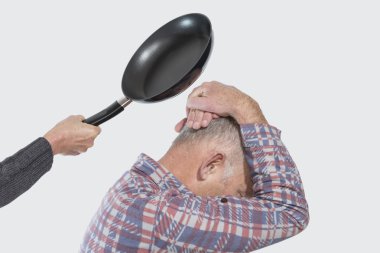 Bağımsız değişkenler dayak