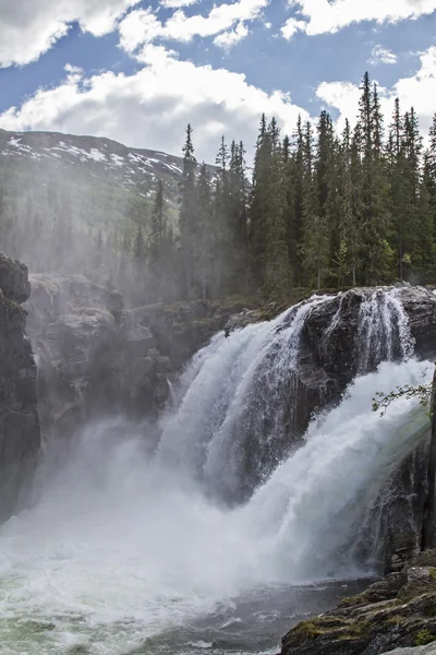 Rjukandefossen — Stockfoto