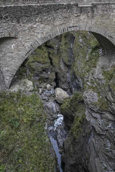 Ponte via mala — Fotografia de Stock