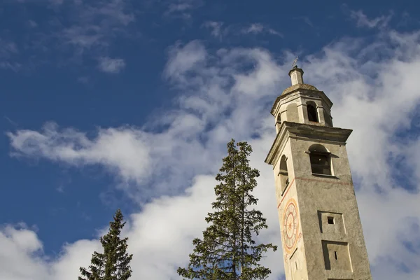 Наклонная башня в Морице — стоковое фото