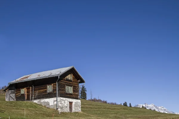Casa de férias na Suíça em Val Medel — Fotografia de Stock