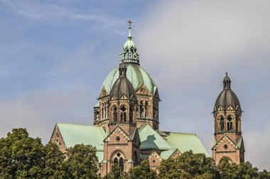 Luke Kilisesi Münih