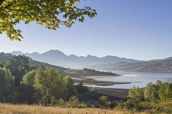 Lago di Campostosto — Φωτογραφία Αρχείου