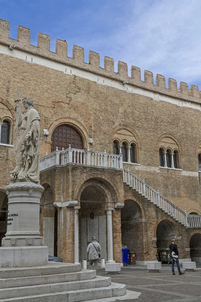 Palazzo dei Trecento a Treviso — Foto Stock