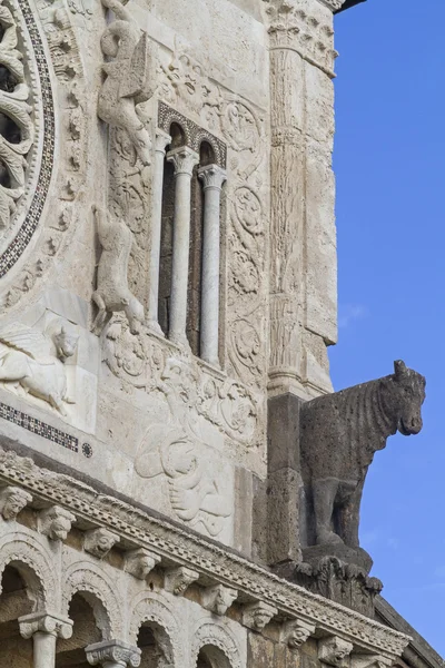 Detalhe da catedral na Toscânia — Fotografia de Stock