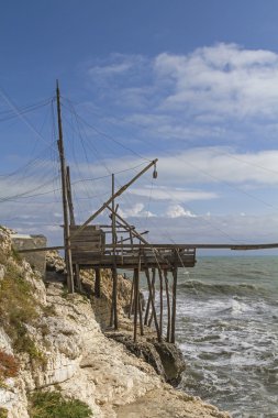 Gargano sahilinde Trabucchi