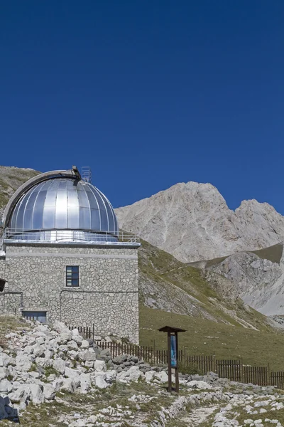 Obserwatorium w Abruzzo — Zdjęcie stockowe